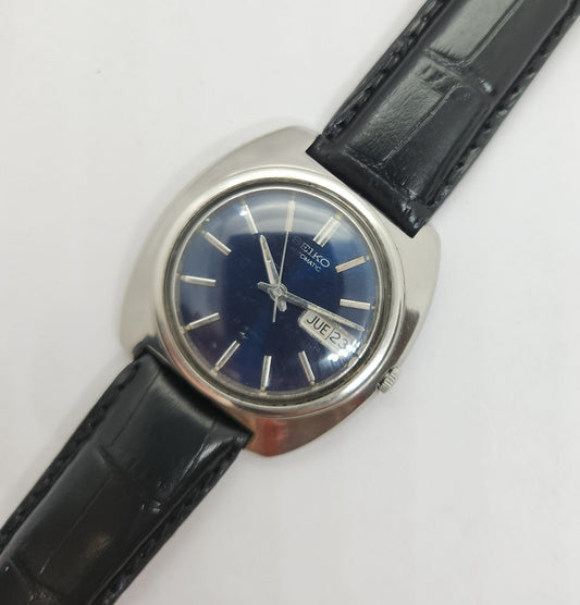 Vintage 1980 Original Seiko 5 Automatic 7006-7090 Blue face 19 Jewels Day-Date Japanese Men's Wrist Watch OG74