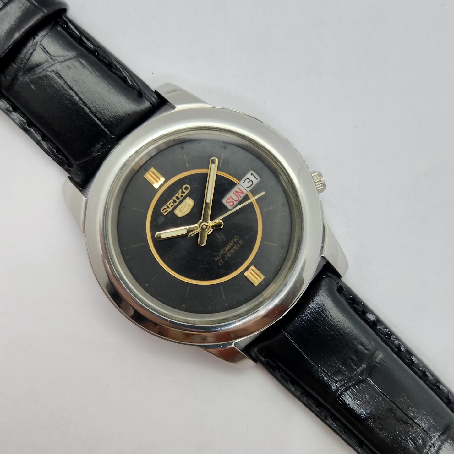 Vintage 1980 Original Seiko 5 Automatic 7009-876A black face 17 Jewels Day-Date Japanese Men's Wrist Watch OG77