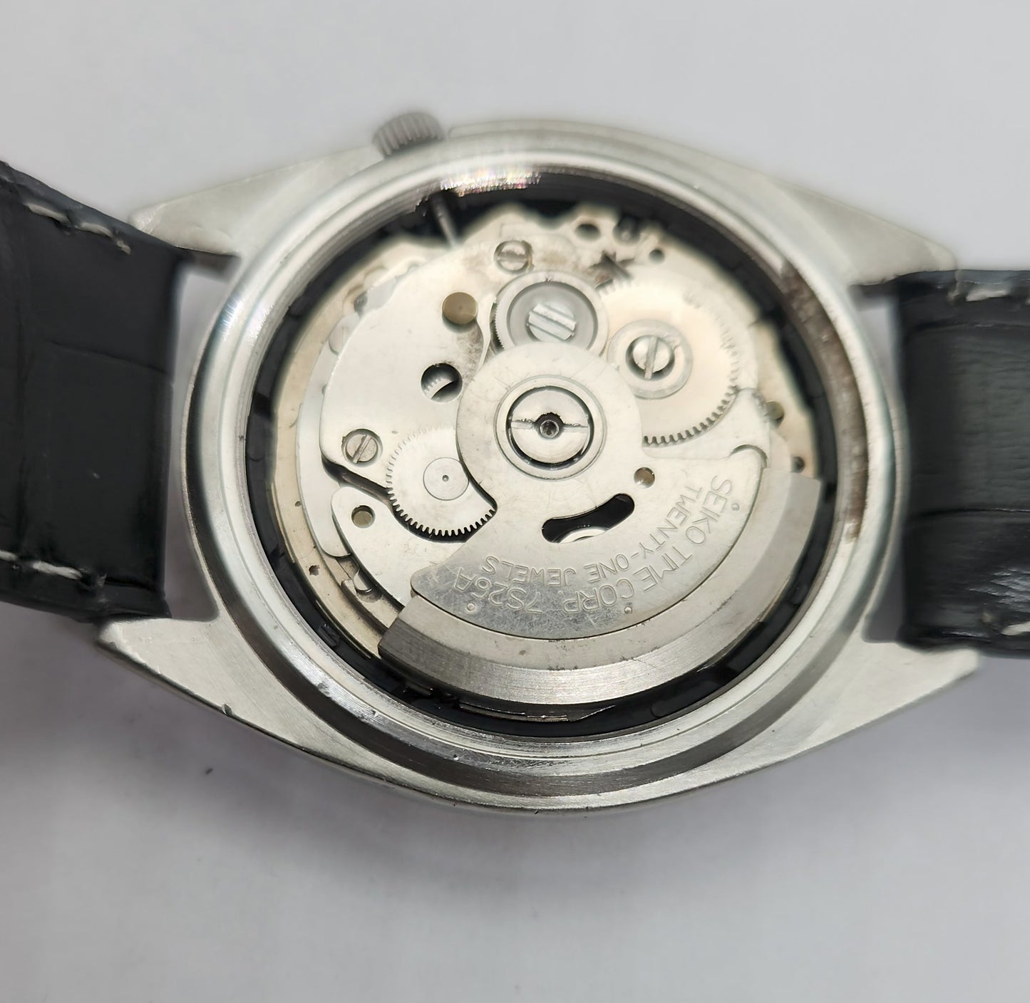 Vintage 1980 Original Seiko 5 Automatic 7s36-3260 Silver face 21 Jewels Day-Date Japanese Men's Wrist Watch OG79