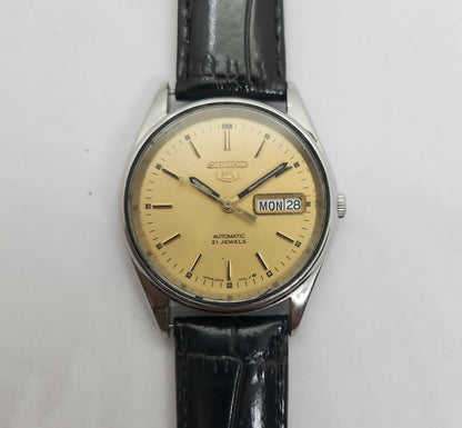 Vintage 1980 Original Seiko 5 Automatic 6319-7100 Gold face 21 Jewels Day-Date Japanese Men's Wrist Watch OG80