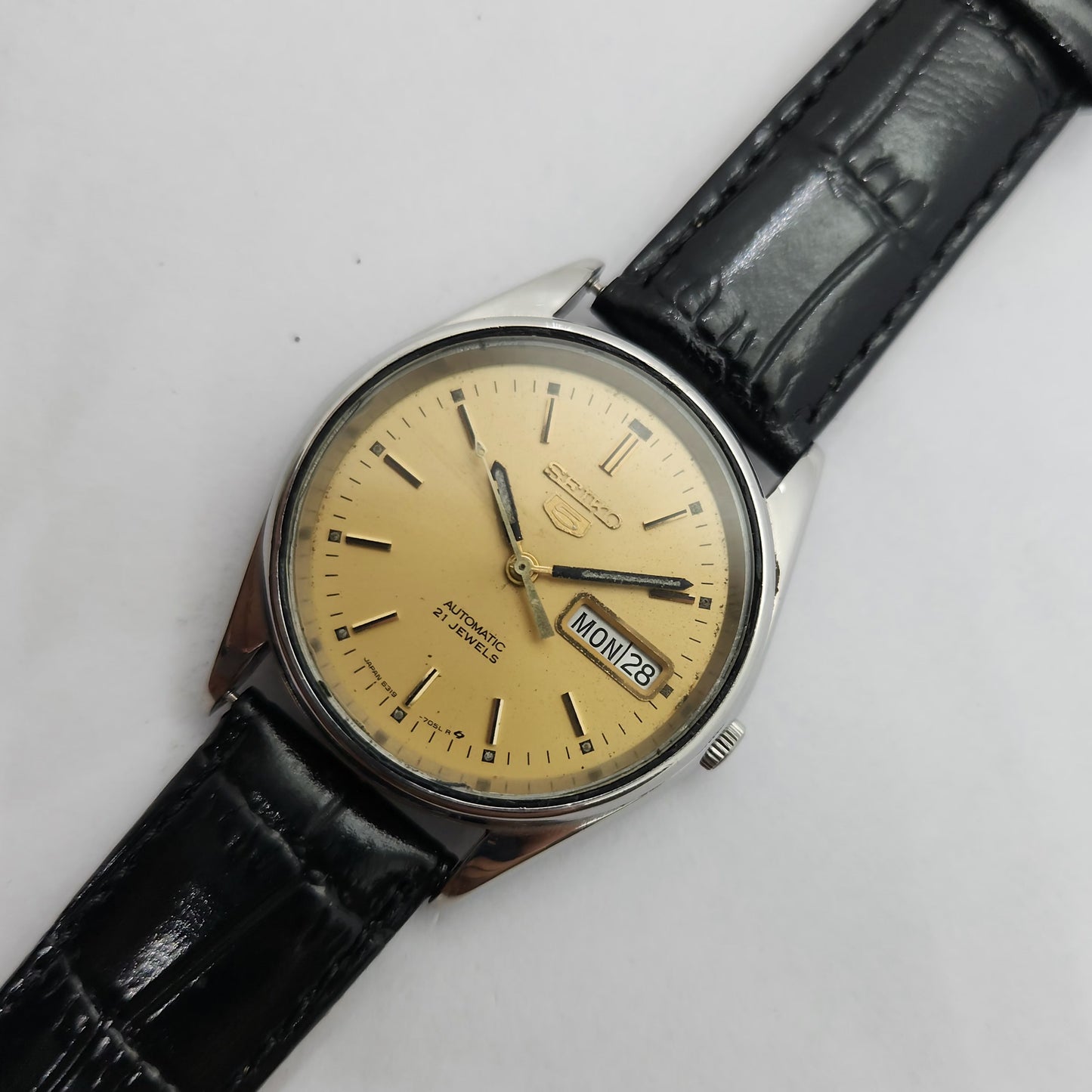 Vintage 1980 Original Seiko 5 Automatic 6319-7100 Gold face 21 Jewels Day-Date Japanese Men's Wrist Watch OG80
