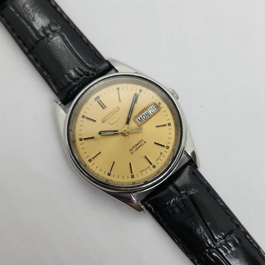 Vintage 1980 Original Seiko 5 Automatic 6319-7100 Gold face 21 Jewels Day-Date Japanese Men's Wrist Watch OG80