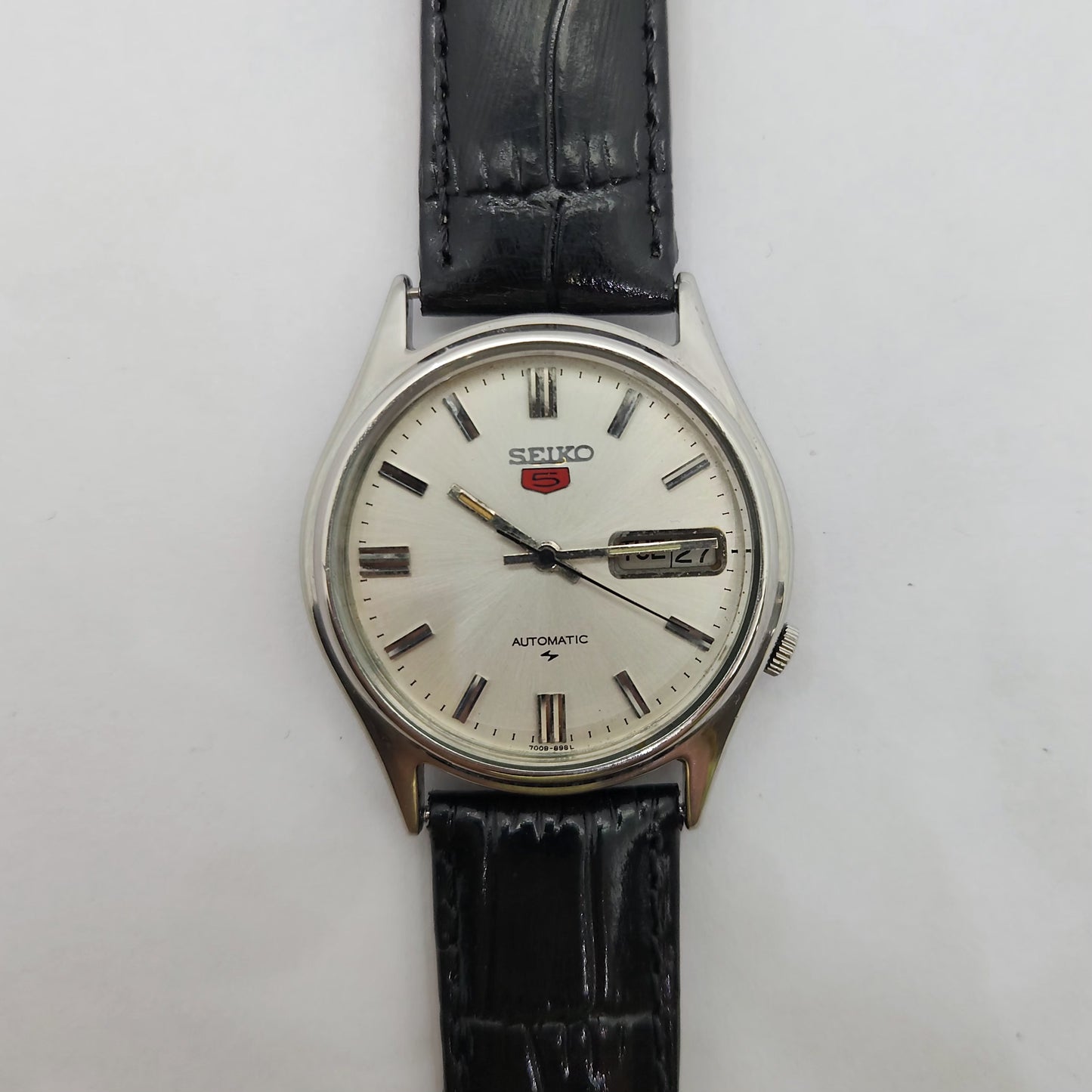 Vintage 1980 Original Seiko 5 Automatic 7019-8230 Silver face 21 Jewels Day-Date Japanese Men's Wrist Watch OG82