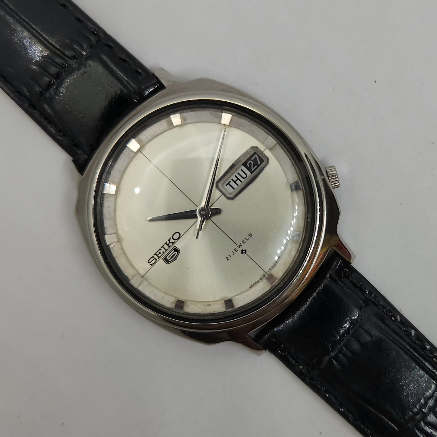 Vintage 1980 Original Seiko 5 Automatic 6119-6010 Silver face 21 Jewels Day-Date Japanese Men's Wrist Watch OG83