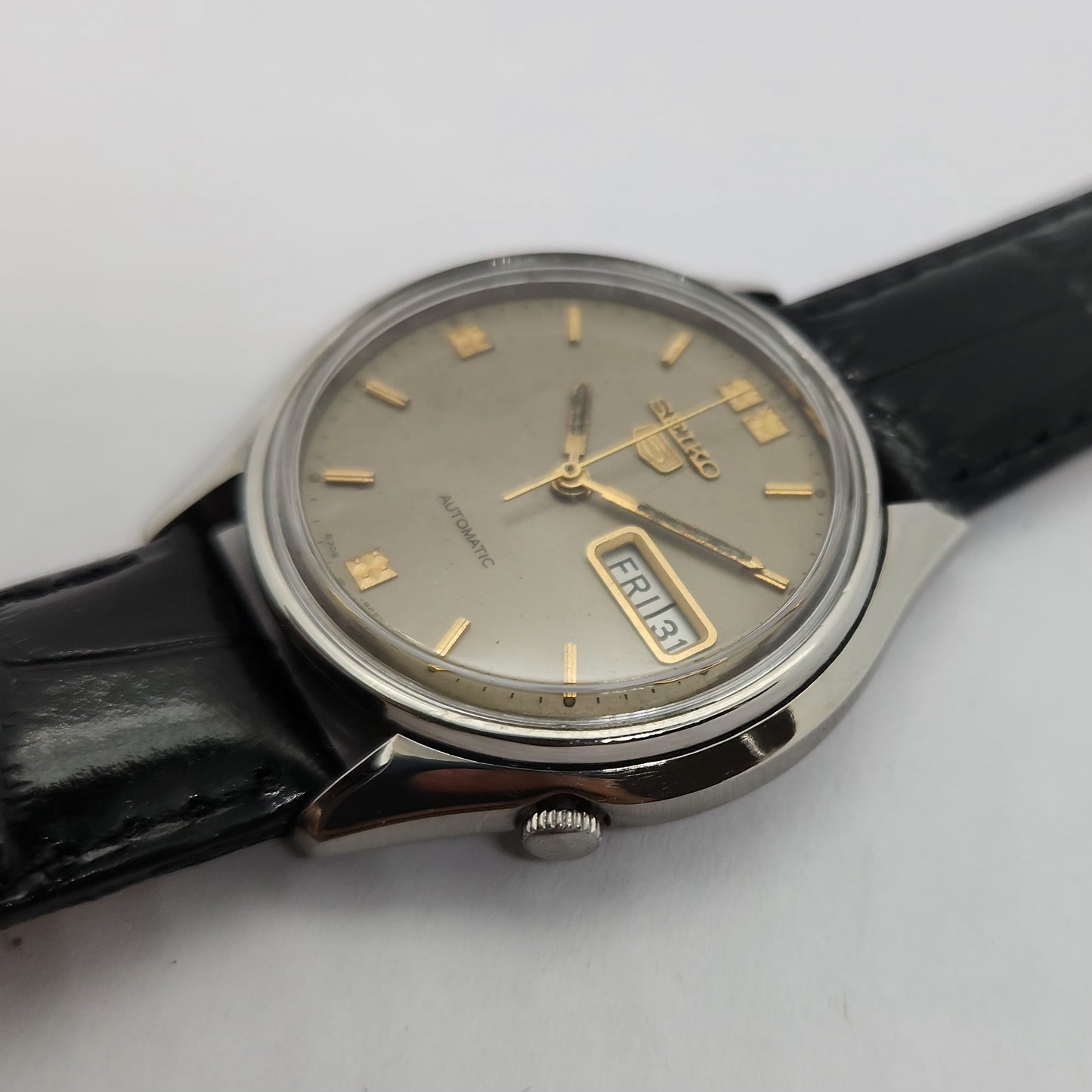 Vintage 1980 Original Seiko 5 Automatic 6309-8230 Grey face 17 Jewels Day-Date Japanese Men's Wrist Watch OG87