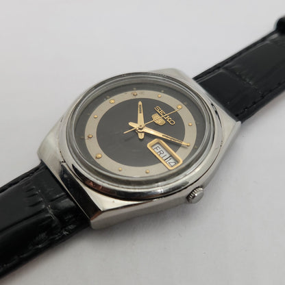 Vintage 1980 Original Seiko 5 Automatic 6309-8930 Black face 17 Jewels Day-Date Japanese Men's Wrist Watch OG88