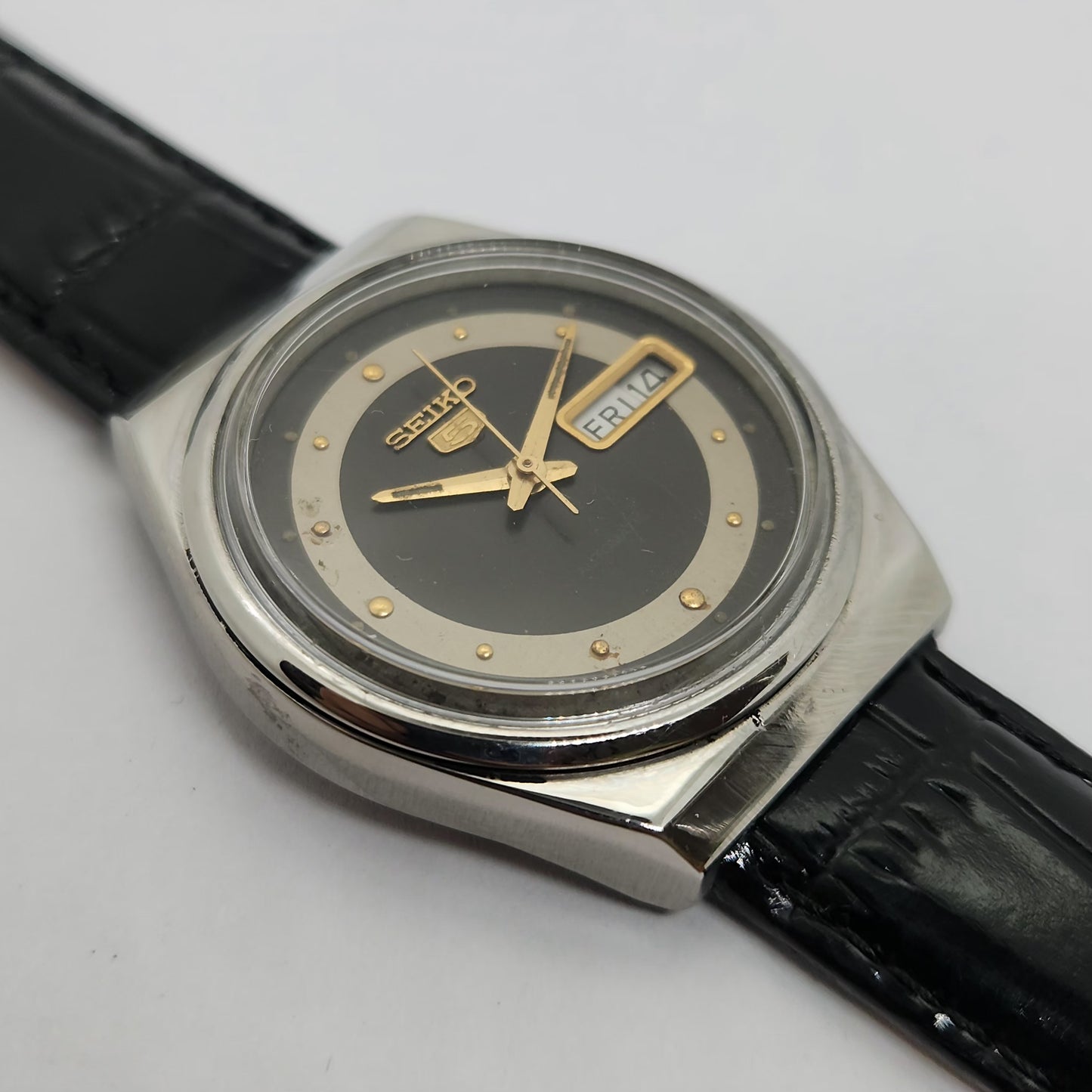Vintage 1980 Original Seiko 5 Automatic 6309-8930 Black face 17 Jewels Day-Date Japanese Men's Wrist Watch OG88