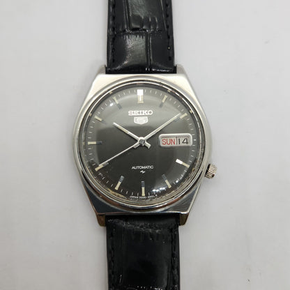 Vintage 1980 Original Seiko 5 Automatic 7009-3101 Black face 17 Jewels Day-Date Japanese Men's Wrist Watch OG89