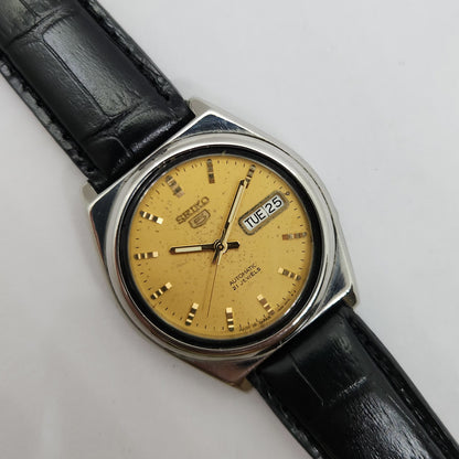 Vintage 1980 Original Seiko 5 Automatic 7s26-8760 Gold face 21 Jewels Day-Date Japanese Men's Wrist Watch OG90