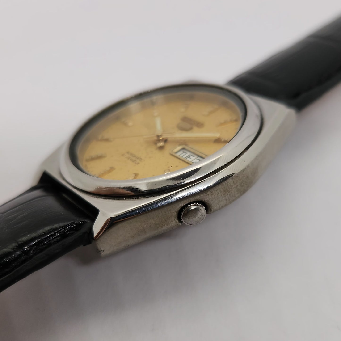 Vintage 1980 Original Seiko 5 Automatic 7s26-8760 Gold face 21 Jewels Day-Date Japanese Men's Wrist Watch OG90