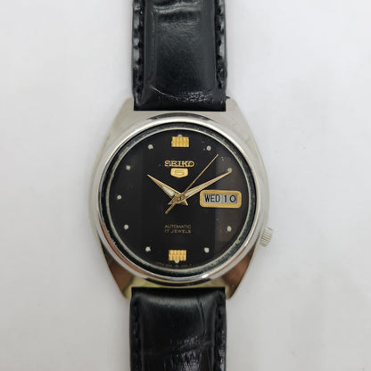 Vintage 1980 Original Seiko 5 Automatic 7009-535A Black face 17 Jewels Day-Date Japanese Men's Wrist Watch OG93