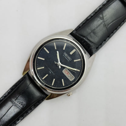 Vintage 1980 Original Seiko 5 Automatic 7009-3040 Black face 17 Jewels Day-Date Japanese Men's Wrist Watch OG94