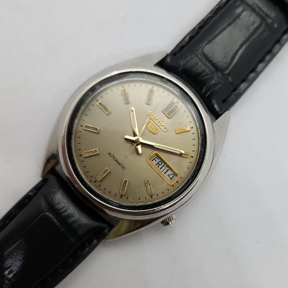 Vintage 1980 Original Seiko 5 Automatic 7009-3040 Grey face 17 Jewels Day-Date Japanese Men's Wrist Watch OG95