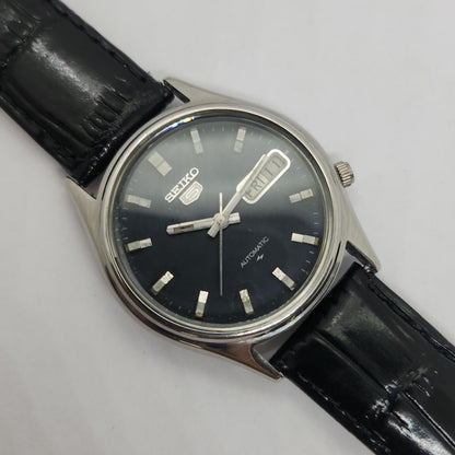 Vintage 1980 Original Seiko 5 Automatic 7009-3100 Black face 17 Jewels Day-Date Japanese Men's Wrist Watch OG97