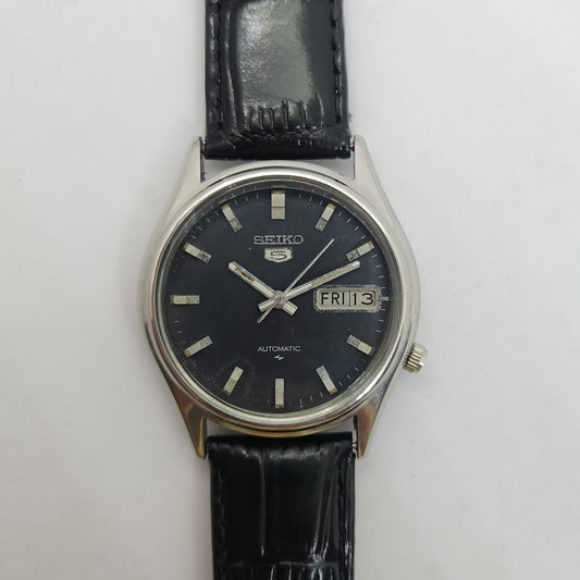 Vintage 1980 Original Seiko 5 Automatic 7009-3100 Black face 17 Jewels Day-Date Japanese Men's Wrist Watch OG97