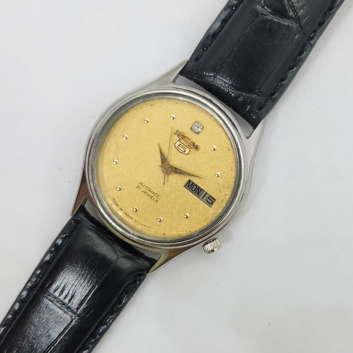 Vintage 1980 Original Seiko 5 Automatic 7009-3101 Gold face 17 Jewels Day-Date Japanese Men's Wrist Watch OG98