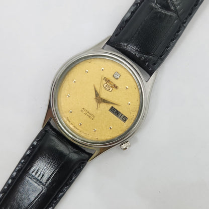 Vintage 1980 Original Seiko 5 Automatic 7009-3101 Gold face 17 Jewels Day-Date Japanese Men's Wrist Watch OG98