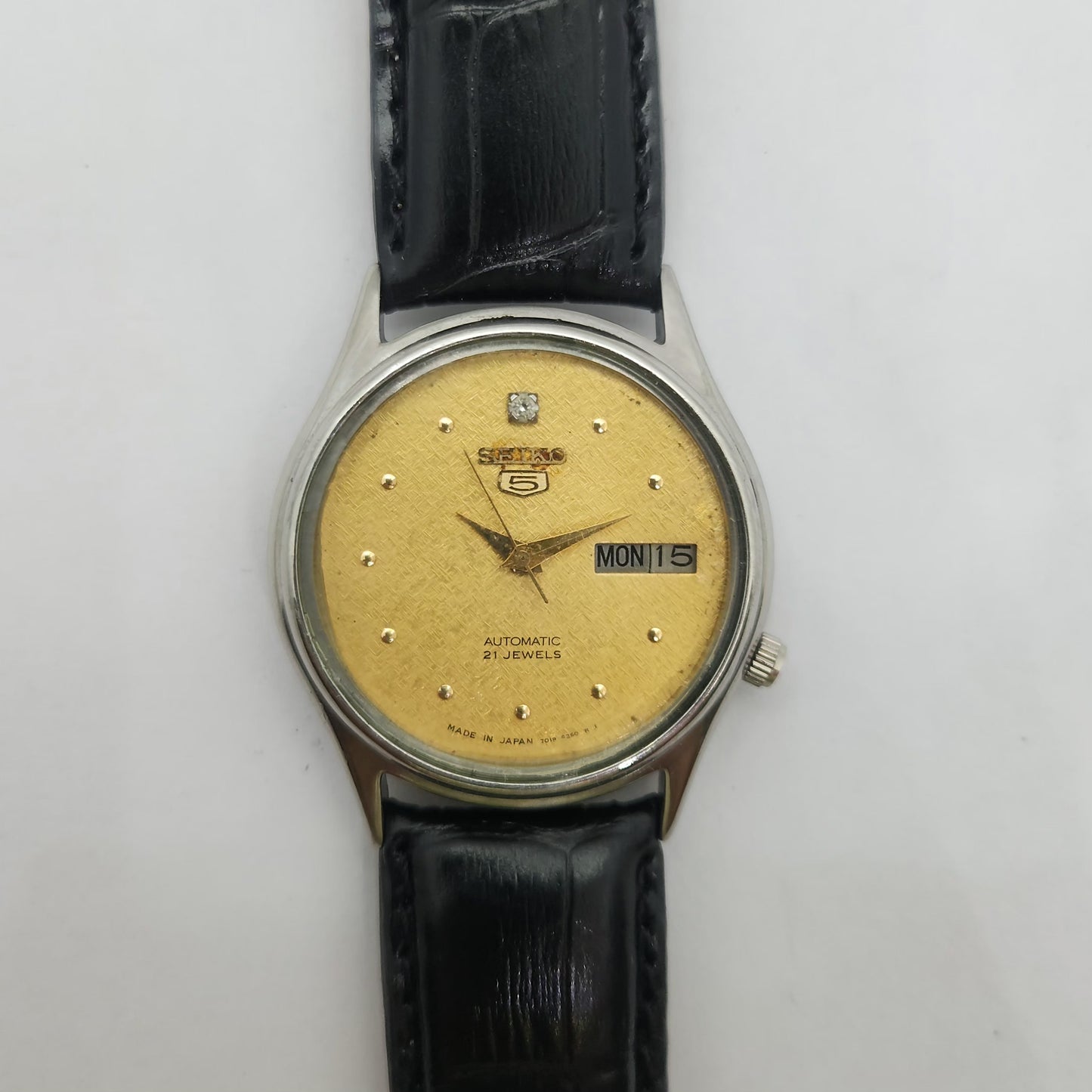 Vintage 1980 Original Seiko 5 Automatic 7009-3101 Gold face 17 Jewels Day-Date Japanese Men's Wrist Watch OG98