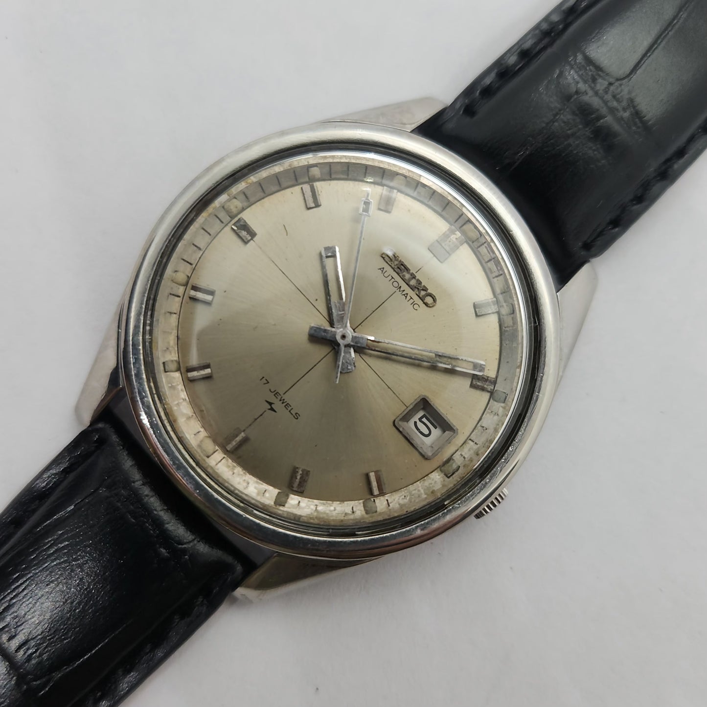 Vintage 1980 Original Seiko 5 Automatic 7005-8060 Silver face 17 Jewels Date Japanese Men's Wrist Watch OG100