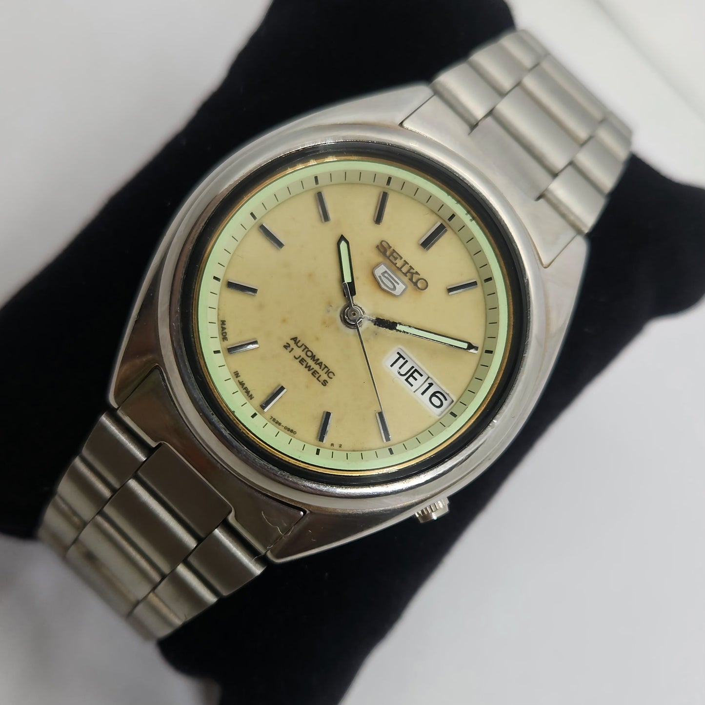 Vintage 1980 Original Seiko 5 Automatic 7s26 Gold face 21 Jewels Day-Date Japanese Men's Wrist Watch OG102