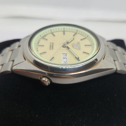 Vintage 1980 Original Seiko 5 Automatic 7s26 Gold face 21 Jewels Day-Date Japanese Men's Wrist Watch OG102
