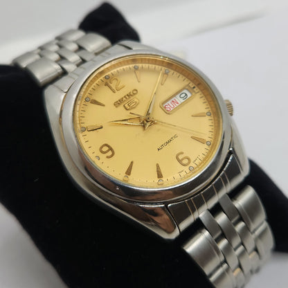 Vintage 1980 Original Seiko 5 Automatic 7s26 Golden face 21 Jewels Day-Date Japanese Men's Wrist Watch OG104