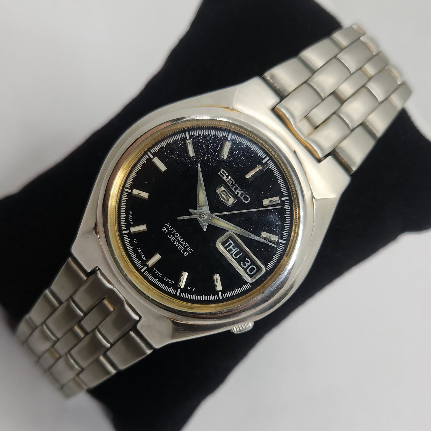 Vintage 1980 Original Seiko 5 Automatic 7s26-01T0 Black face 21 Jewels Day-Date Japanese Men's Wrist Watch OG105