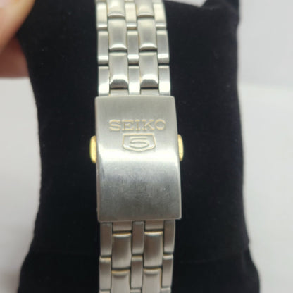 Vintage 1980 Original Seiko 5 Automatic 7s26-01T0 Black face 21 Jewels Day-Date Japanese Men's Wrist Watch OG105
