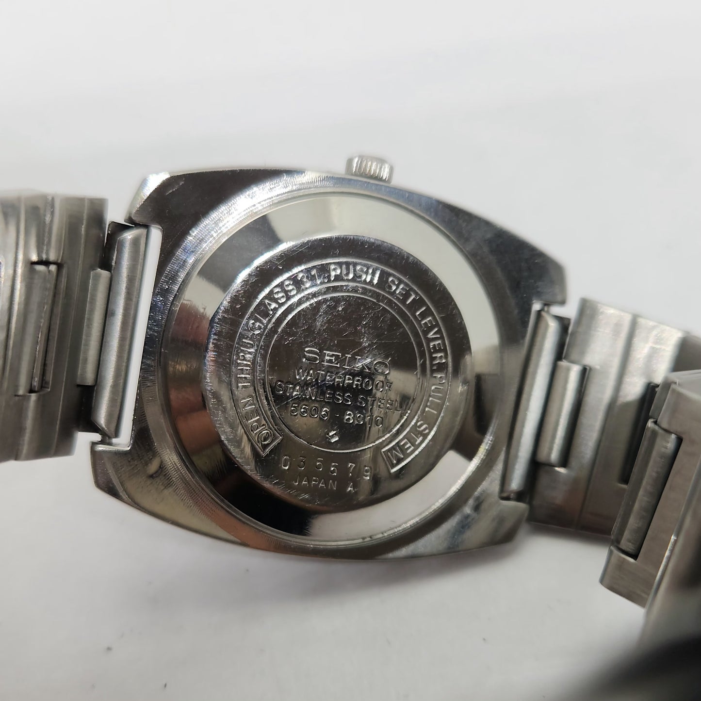 Vintage 1980 Original Seiko 5 Automatic 5506-8040T Brown face 25 Jewels Day-Date Japanese Men's Wrist Watch OG108
