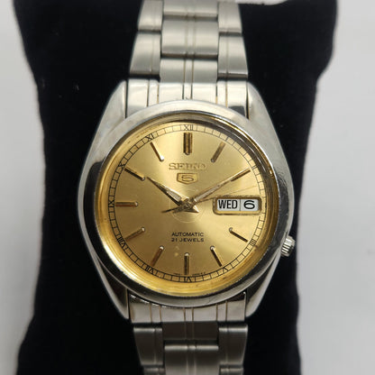 Vintage 1980 Original Seiko 5 Automatic 7s26-01R0 Golden face 21 Jewels Day-Date Japanese Men's Wrist Watch OG109
