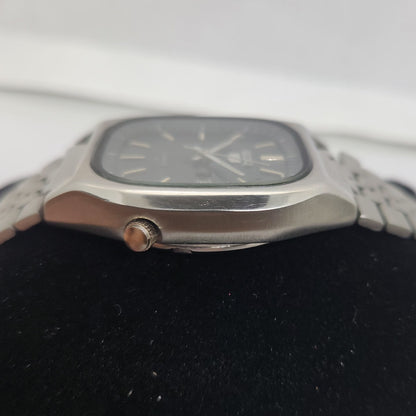 Vintage 1980 Original Seiko 5 Automatic 7009-553A Black face 17 Jewels Day-Date Japanese Men's Wrist Watch OG110