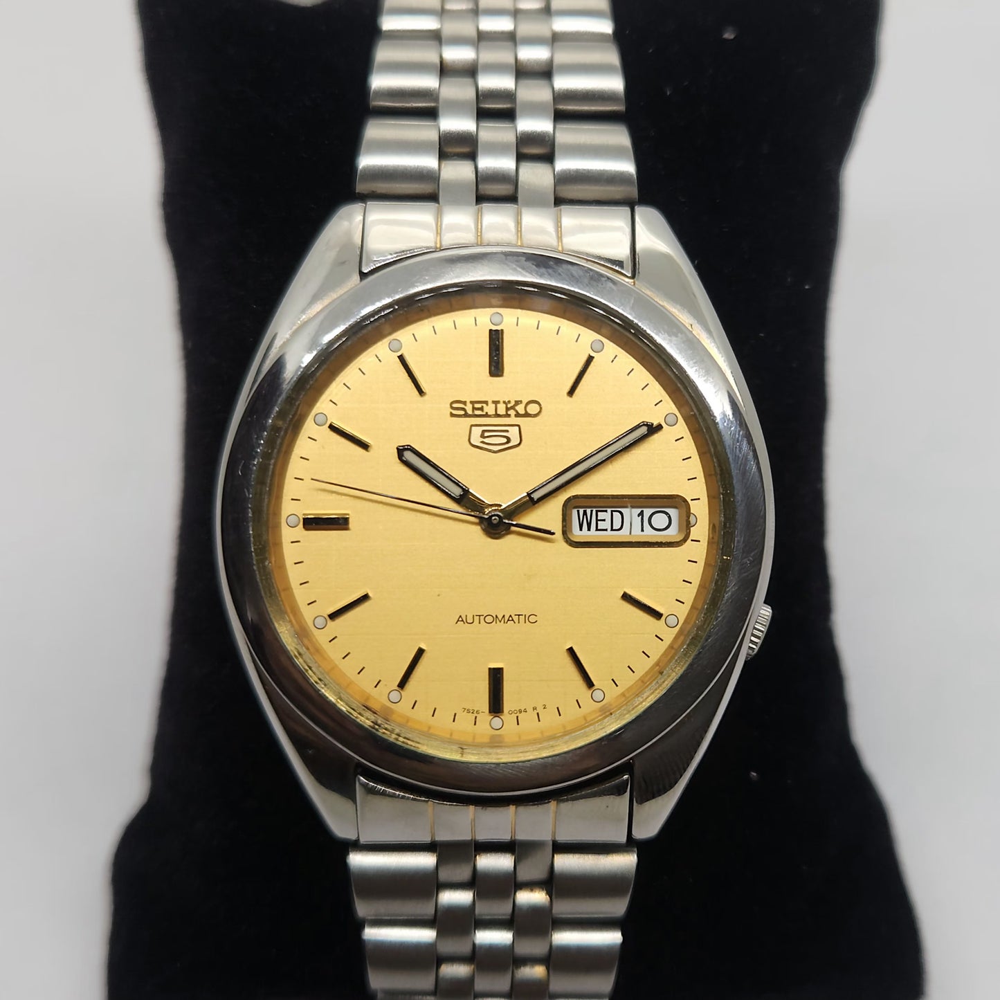 Vintage 1980 Original Seiko 5 Automatic 7s26-00X0 Golden face 21 Jewels Day-Date Japanese Men's Wrist Watch OG111