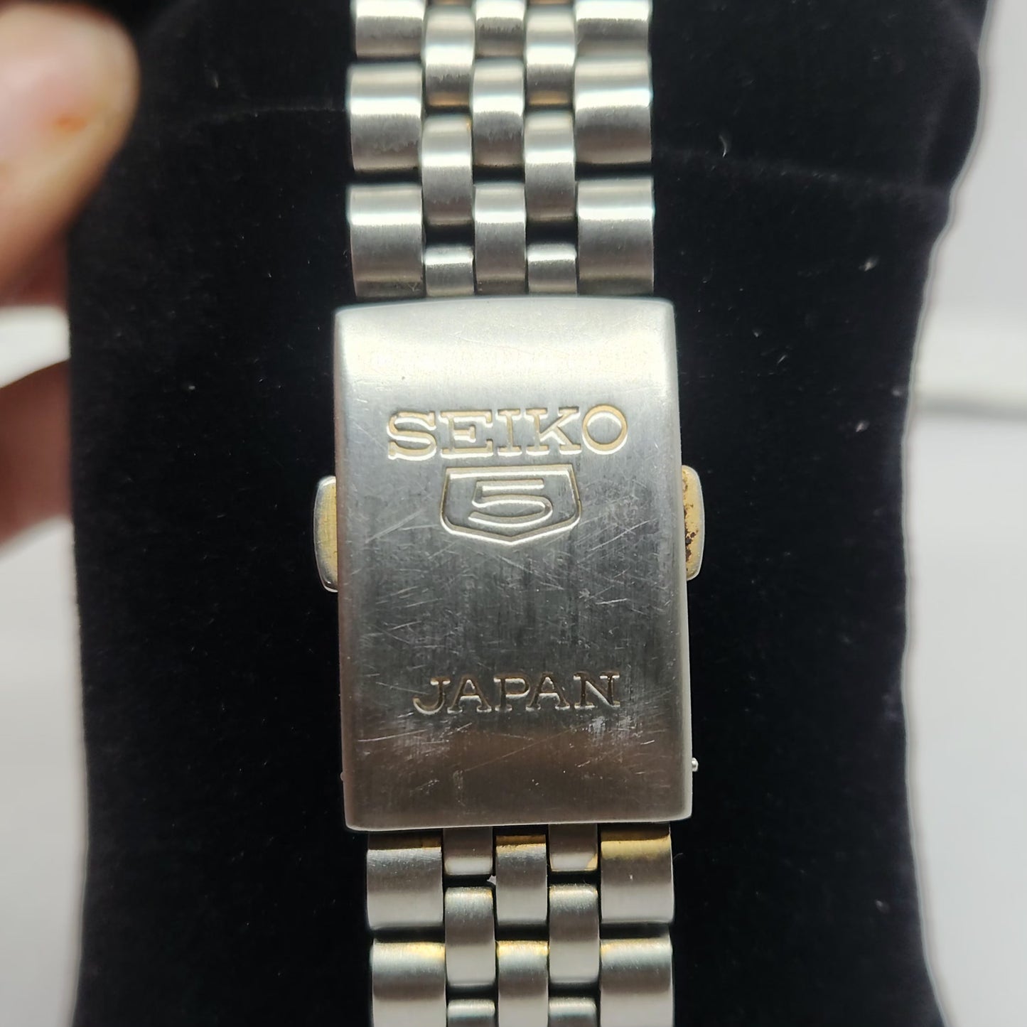 Vintage 1980 Original Seiko 5 Automatic 7s26-00X0 Golden face 21 Jewels Day-Date Japanese Men's Wrist Watch OG111
