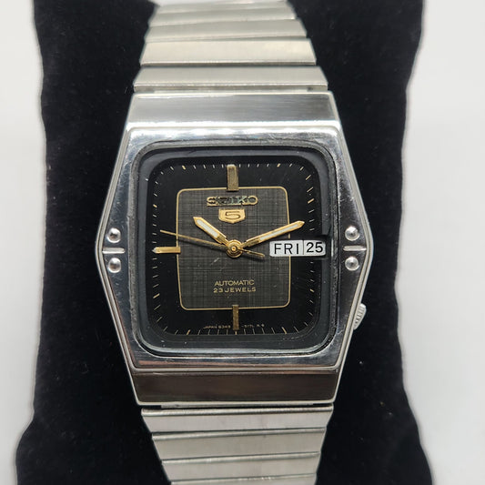 Vintage 1980 Original Seiko 5 Automatic 6349-504A Black face 23 Jewels Day-Date Japanese Men's Wrist Watch OG112