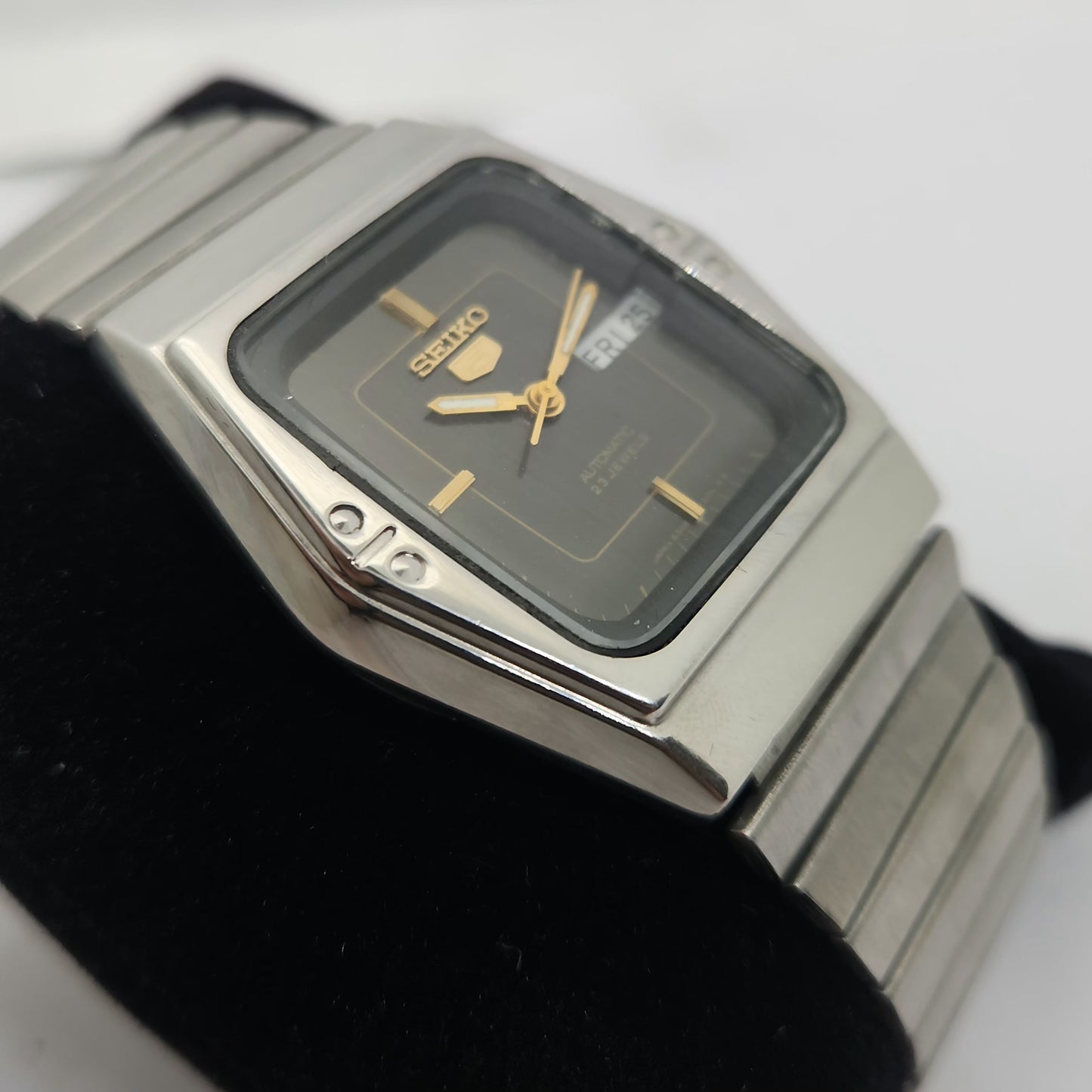 Vintage 1980 Original Seiko 5 Automatic 6349-504A Black face 23 Jewels Day-Date Japanese Men's Wrist Watch OG112