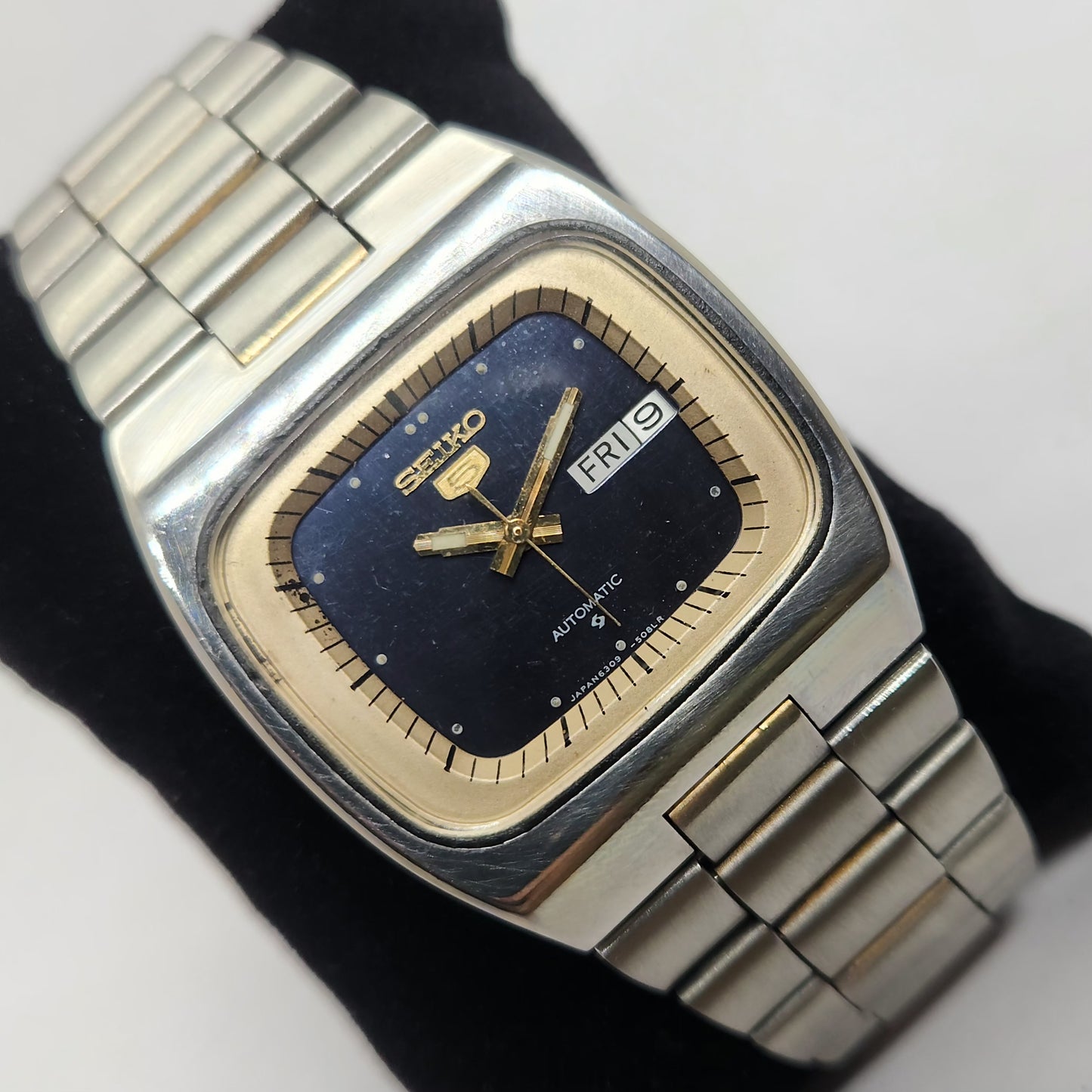 Vintage 1980 Original Seiko 5 Automatic 6309-546B Blue face 17 Jewels Day-Date Japanese Men's Wrist Watch OG115