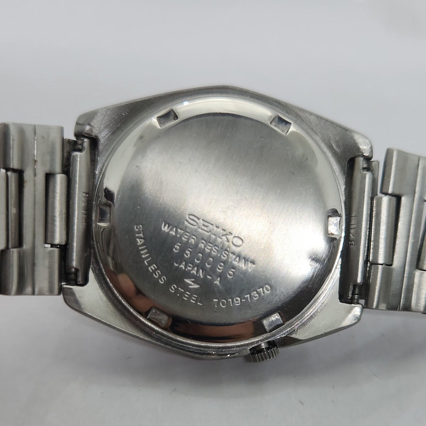 Vintage 1980 Original Seiko 5 Automatic 7019-7370 Black face 21 Jewels Day-Date Japanese Men's Wrist Watch OG117