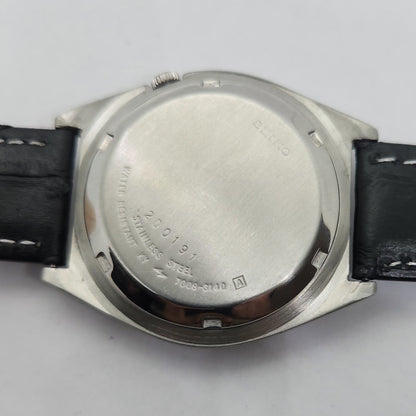 Vintage 1980 Original Seiko 5 Automatic 7009-3140 Silver face 17 Jewels Day-Date Japanese Men's Wrist Watch OG22