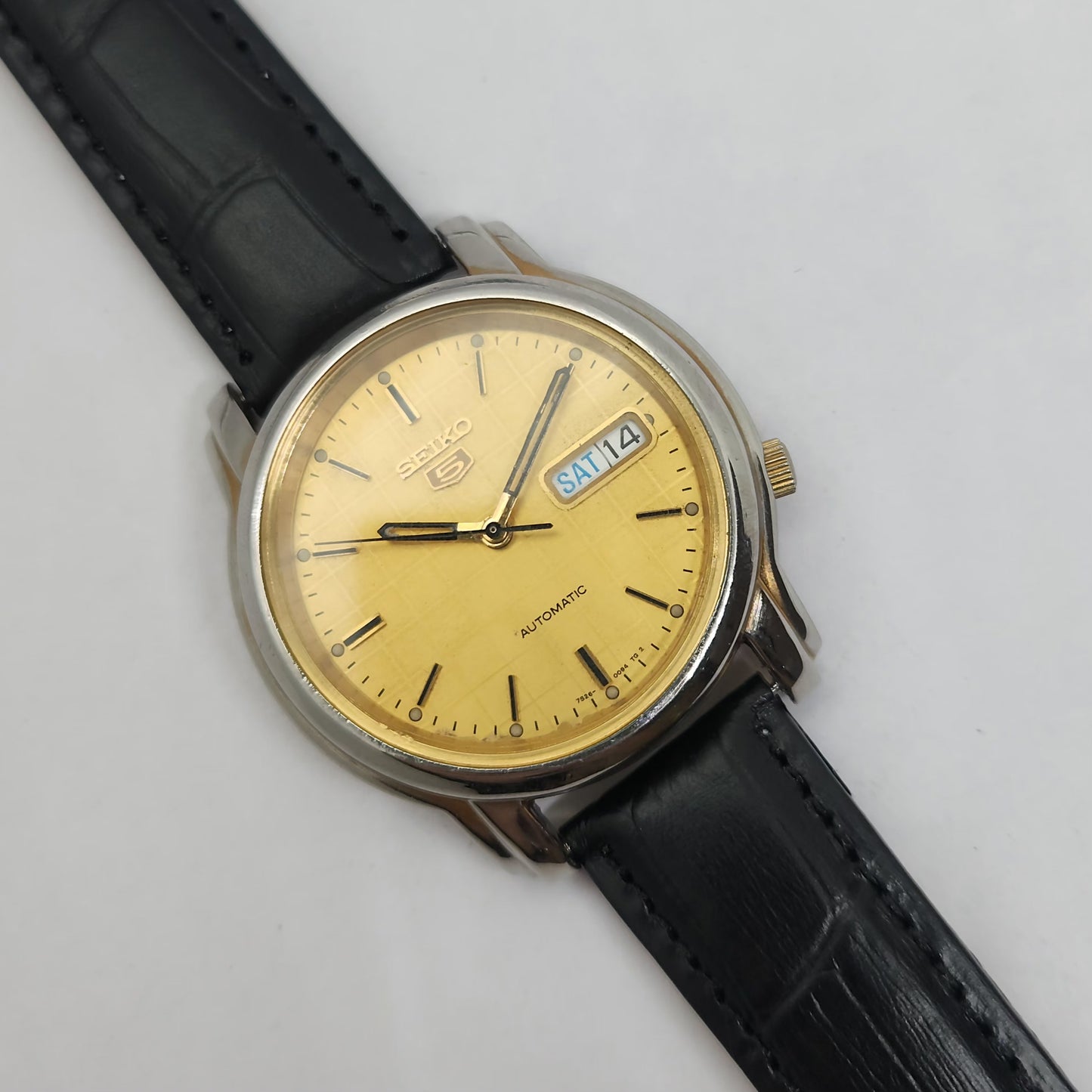 Vintage 1980 Original Seiko 5 Automatic 7s26 Golden face 21 Jewels Day-Date Japanese Men's Wrist Watch OG124