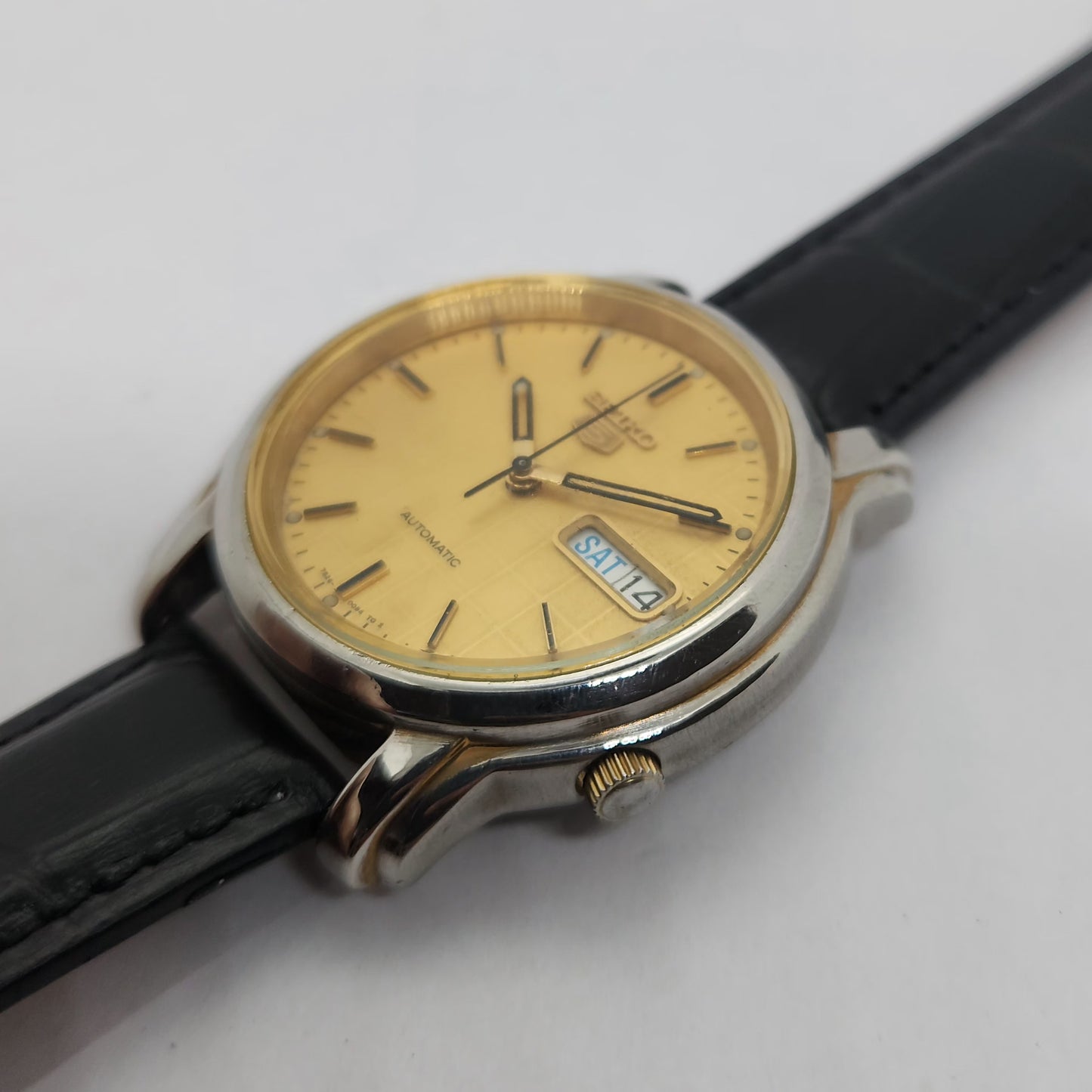Vintage 1980 Original Seiko 5 Automatic 7s26 Golden face 21 Jewels Day-Date Japanese Men's Wrist Watch OG124