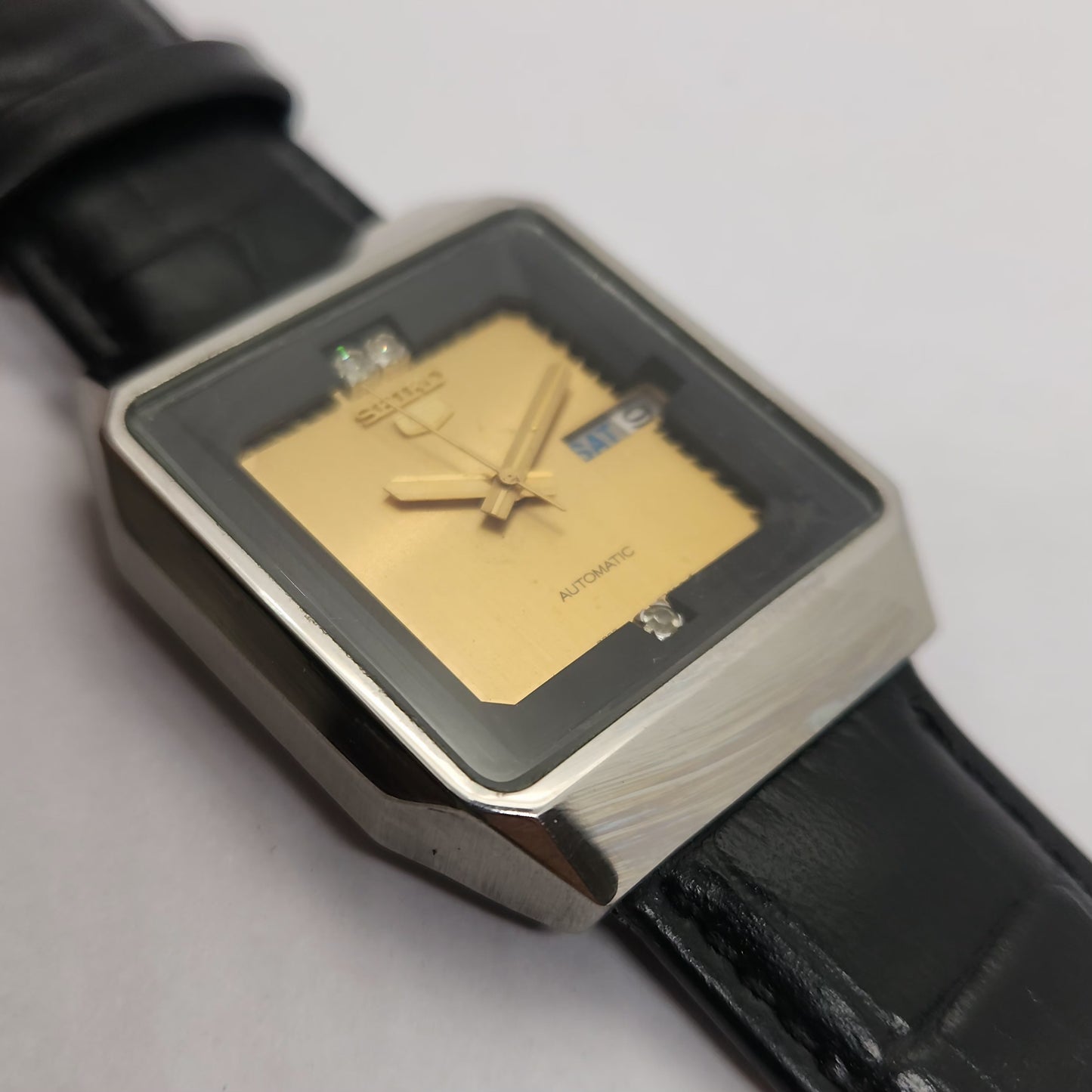 Vintage 1980 Original Seiko 5 Automatic 7009-6001 Golden face 17 Jewels Day-Date Japanese Men's Wrist Watch OG126