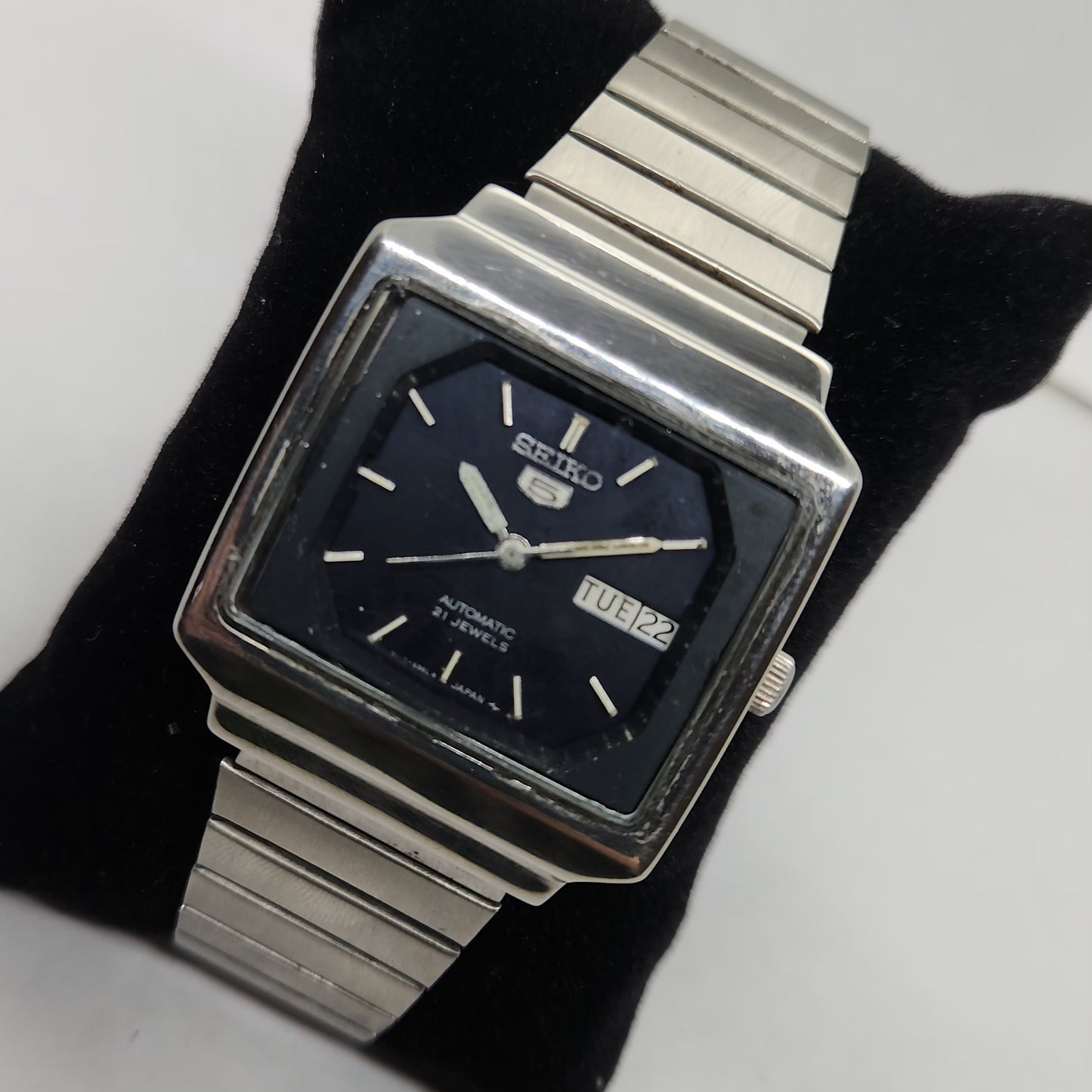 Vintage 1980 Original Seiko 5 Automatic 6319-602A Blue face 21 Jewels Day-Date Japanese Men's Wrist Watch OG127