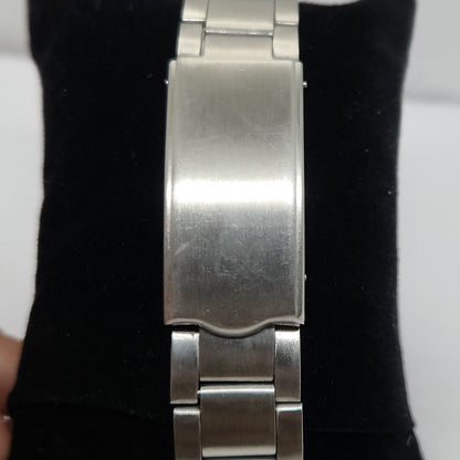 Vintage 1980 Original Seiko 5 Automatic 7009-876J Silver face 17 Jewels Day-Date Japanese Men's Wrist Watch OG131