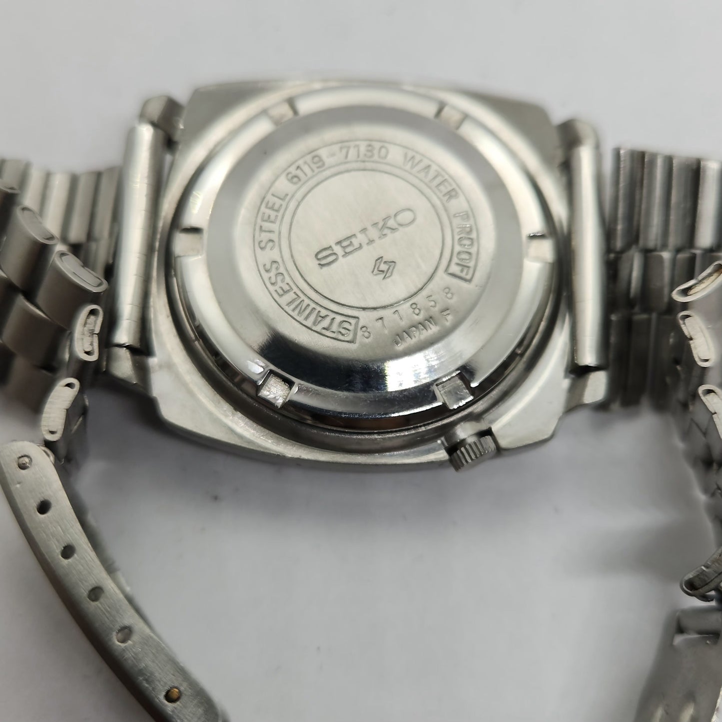 Vintage 1980 Original Seiko 5 Automatic 6119-7130 Black face 21 Jewels Day-Date Japanese Men's Wrist Watch OG134