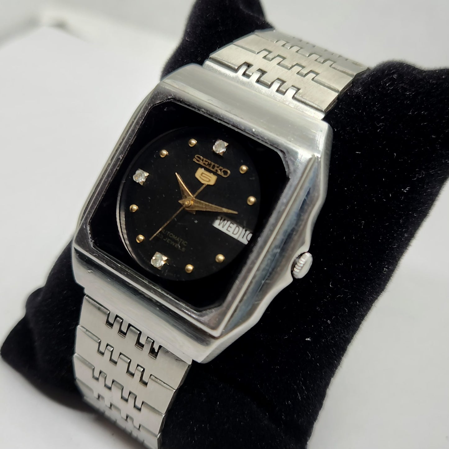 Vintage 1980 Original Seiko 5 Automatic 6309-6070 Black face 17 Jewels Day-Date Japanese Men's Wrist Watch OG135