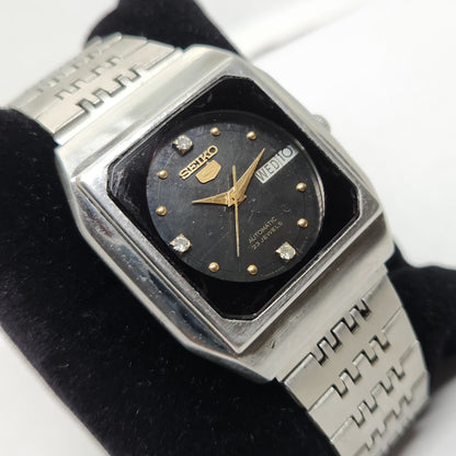 Vintage 1980 Original Seiko 5 Automatic 6309-6070 Black face 17 Jewels Day-Date Japanese Men's Wrist Watch OG135