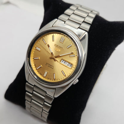Vintage 1980 Original Seiko 5 Automatic 7s26 Golden face 17 Jewels Day-Date Japanese Men's Wrist Watch OG137
