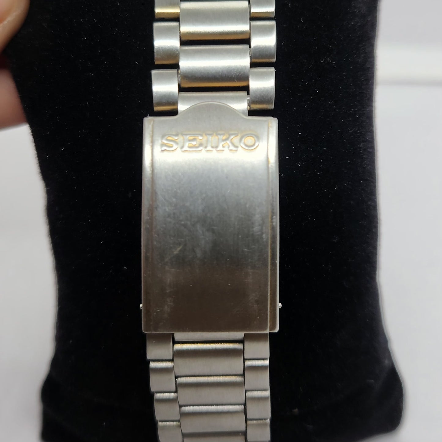 Vintage 1980 Original Seiko 5 Automatic 7s26 Golden face 17 Jewels Day-Date Japanese Men's Wrist Watch OG137