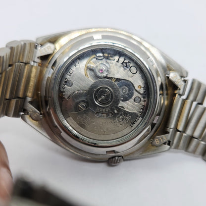 Vintage 1980 Original Seiko 5 Automatic 7s26 Golden face 17 Jewels Day-Date Japanese Men's Wrist Watch OG137