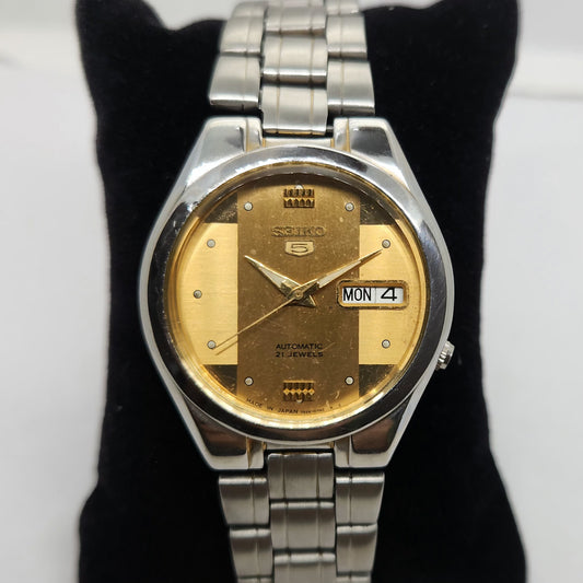 Vintage 1980 Original Seiko 5 Automatic 7s26 Golden face 21 Jewels Day-Date Japanese Men's Wrist Watch OG138